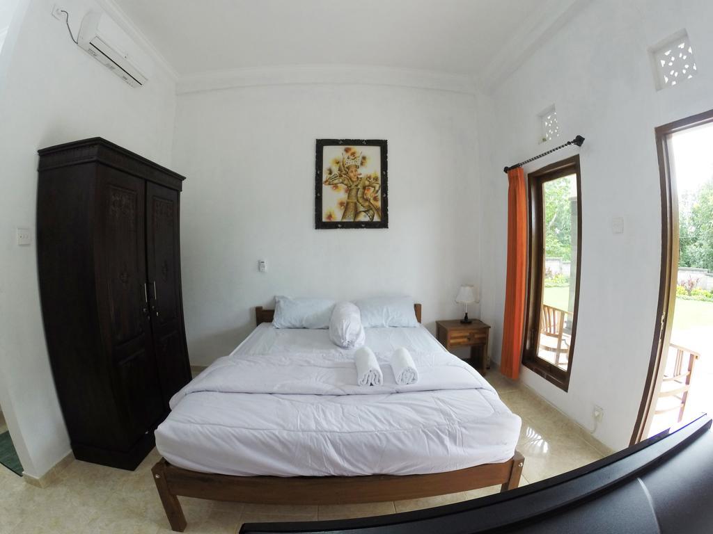 Uluwatu Made Guesthouse Exterior photo